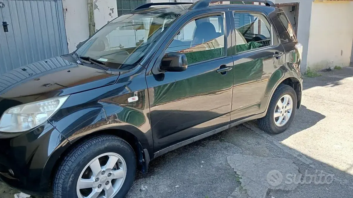 Usata Daihatsu Terios 105 CV (77 kW) 2008 Nero SUV