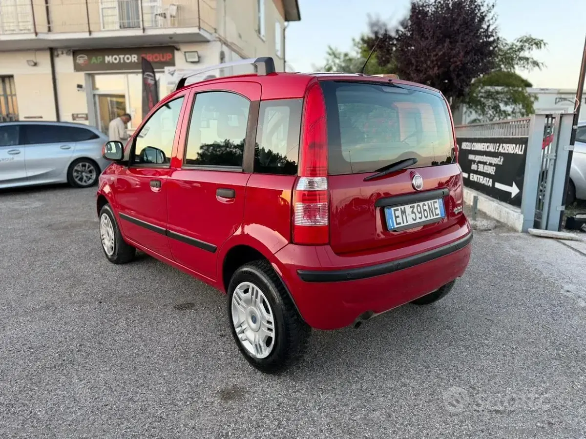 Usata Fiat Panda Dynamic 77 CV (56 kW) 2012 Utilitaria