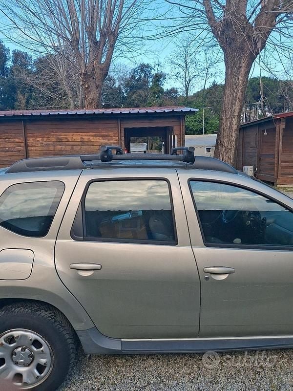 Usata Dacia Duster 110 CV (80 kW) 2012 Grigio SUV