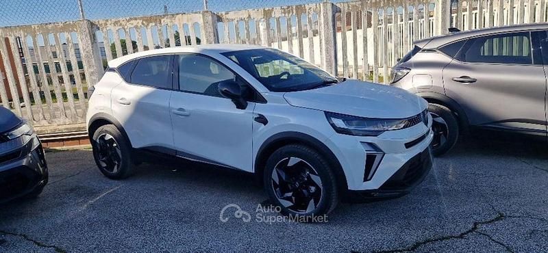 Nuova Renault Captur Techno 101 CV (74 kW) 2026 Bianco SUV