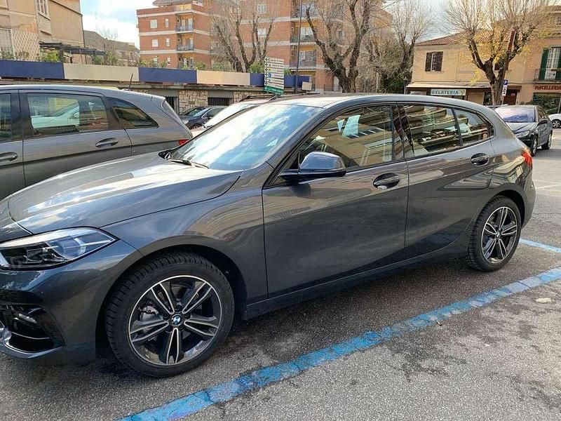 Usata BMW 116 116 CV (85 kW) 2020 Grigio Utilitaria