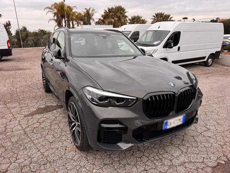 Usata BMW X5 M Sport 340 CV (250 kW) 2022 Grigio SUV