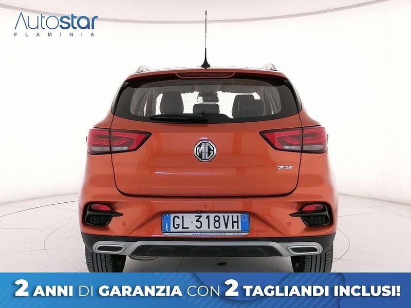 Usata MG ZS Luxury 106 CV (77 kW) 2022 Arancione Berlina
