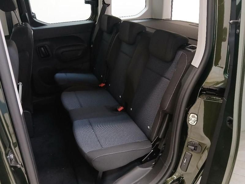 Nuova Fiat Doblò 100 CV (73 kW) 2025 Verde Monovolume