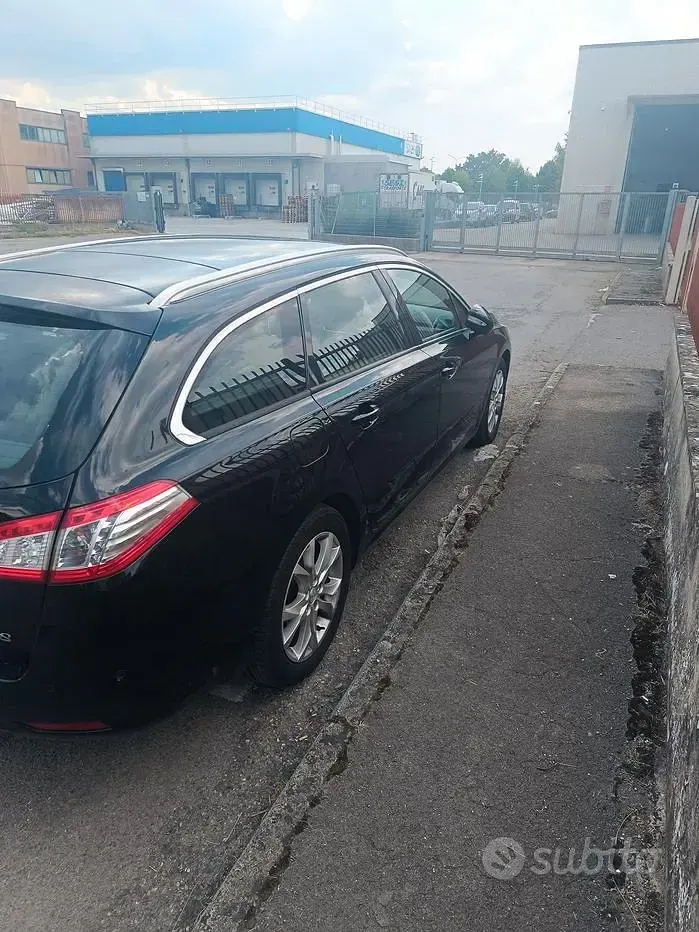 Usata Peugeot 508 150 CV (110 kW) 2015 Nero Station wagon