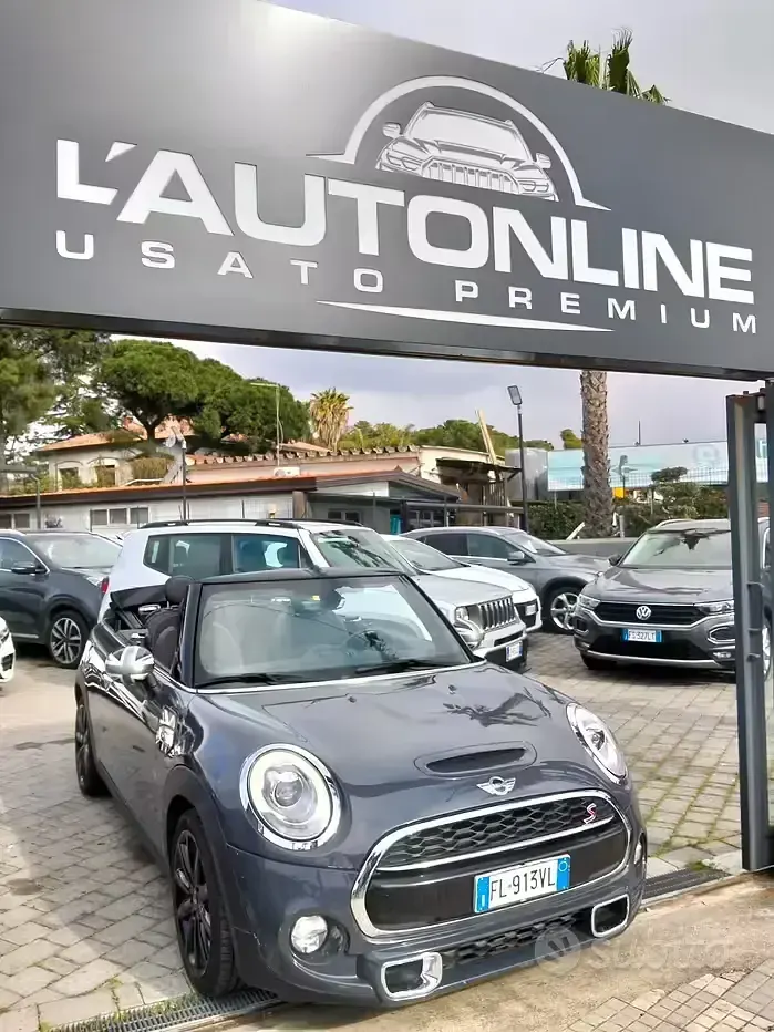 Usata Mini Cooper SD Cabriolet Hype 170 CV (125 kW) 2017 Grigio Cabrio