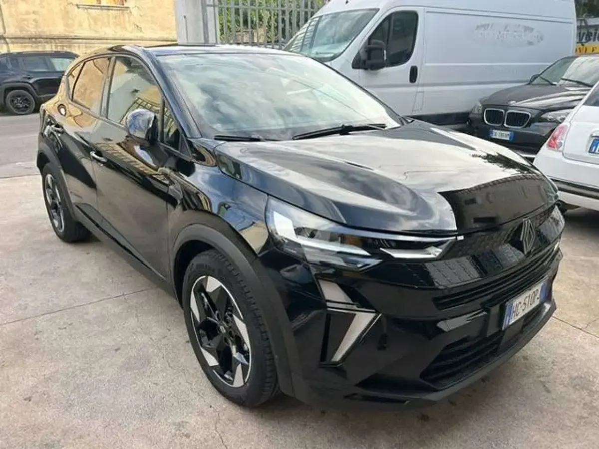 Usata Renault Captur Techno 101 CV (74 kW) 2025 Nero SUV