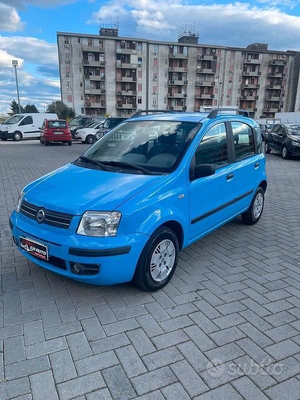 Usata Fiat Panda 60 CV (44 kW) 2005 Blu Utilitaria