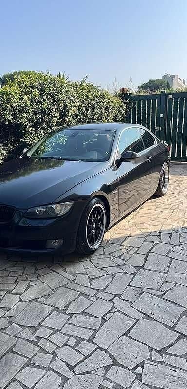 Usata BMW 330 M Sport 231 CV (169 kW) 2007 Nero Coupé