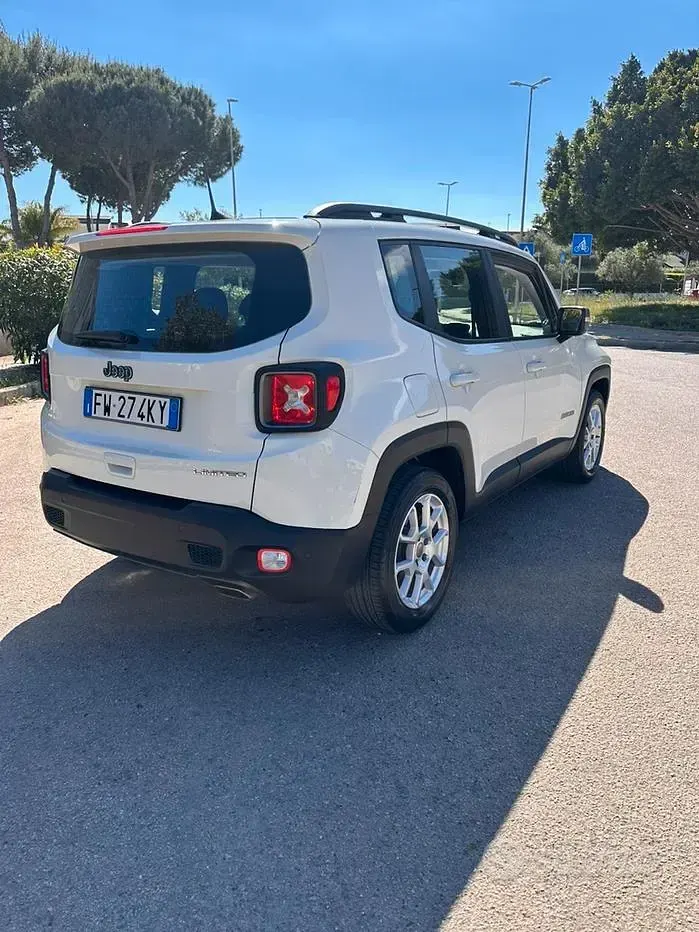 Usata Jeep Renegade Limited 120 CV (88 kW) 2019 Bianco SUV