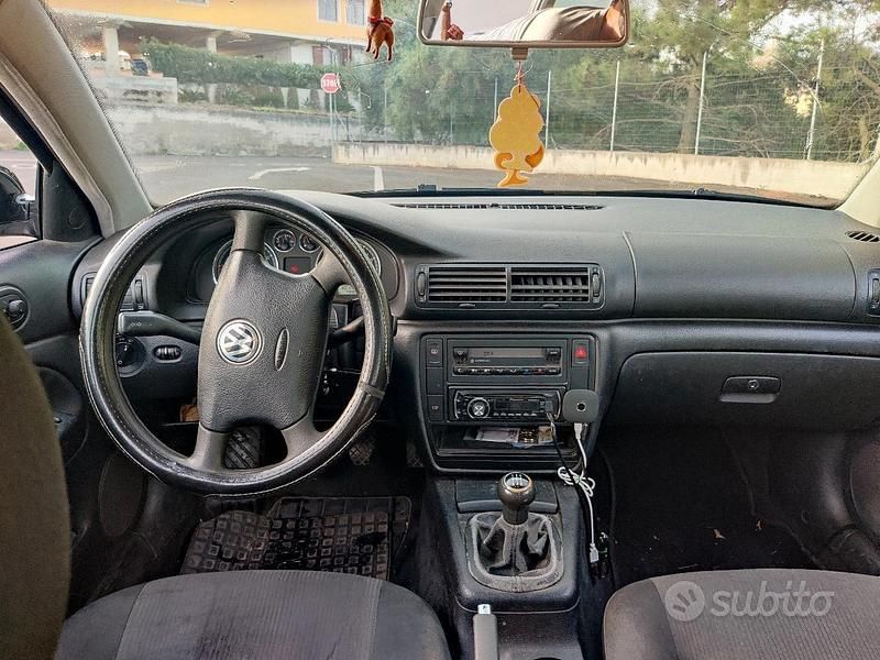 Usata VW Passat 101 CV (74 kW) 2005 Station wagon