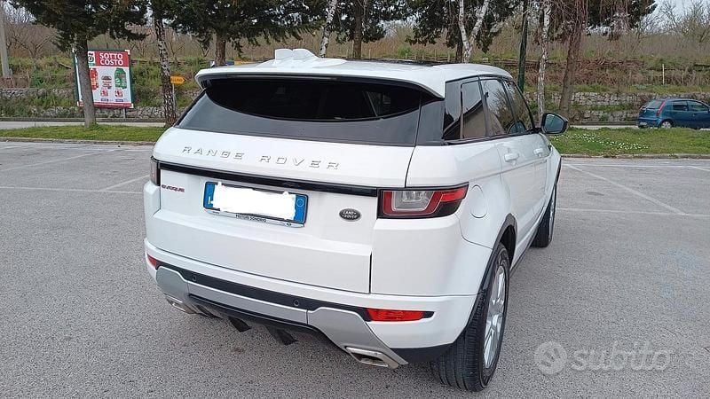Usata Land Rover Range Rover evoque 150 CV (110 kW) 2015 Bianco SUV