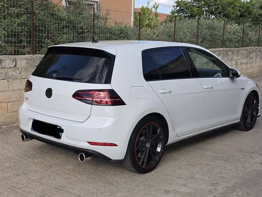 Usata VW Golf VII GTI 245 CV (180 kW) 2019 Bianco Berlina