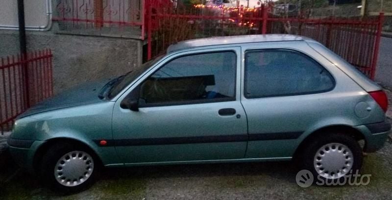 Usata Ford Fiesta 2000 Utilitaria