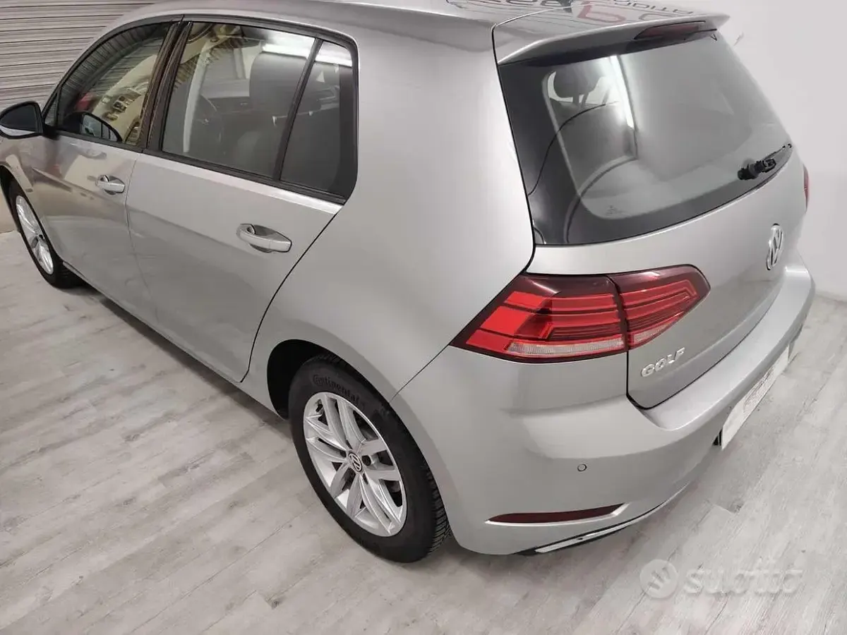 Usata VW Golf VII 116 CV (85 kW) 2019 Grigio Berlina