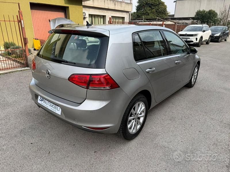 Usata VW Golf VII Highline 105 CV (77 kW) 2014 Grigio Berlina