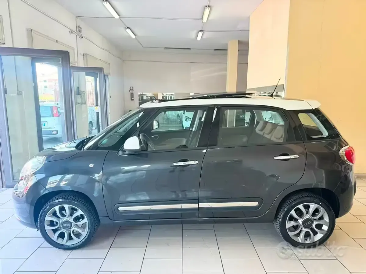 Usata Fiat 500L Lounge 80 CV (58 kW) 2013 Grigio Monovolume