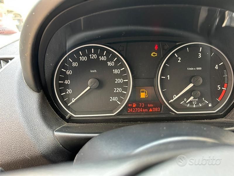 Usata BMW 120 163 CV (119 kW) 2007 Blu Utilitaria