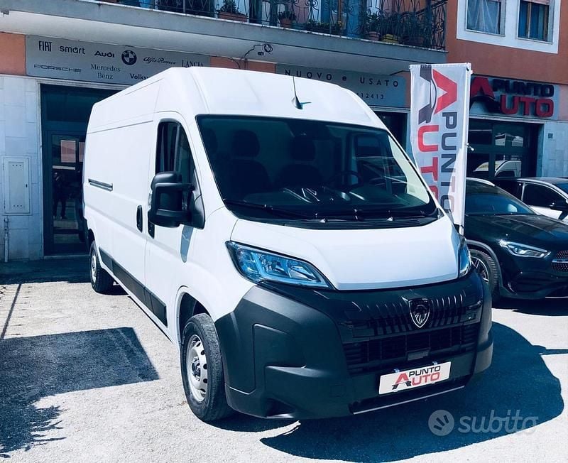 Usata Peugeot Boxer S 140 CV (102 kW) 2024 Bianco Furgone