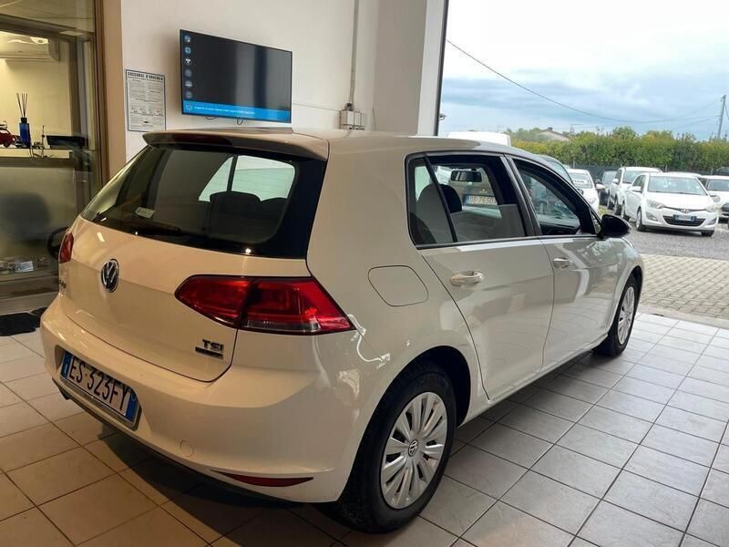 Usata VW Golf VII Comfortline 105 CV (77 kW) 2013 Bianco Berlina