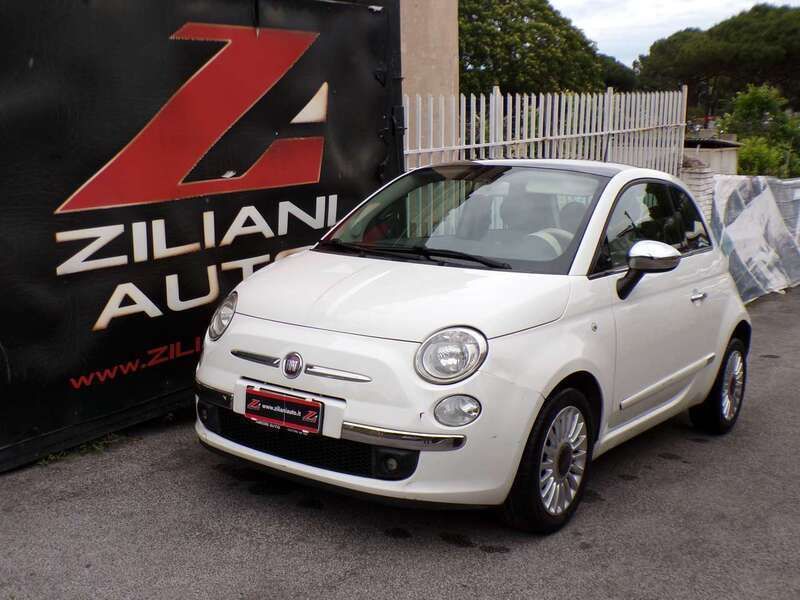Bianco Usata 2013 Fiat 500 Lounge Tre volumi | 5400 € (Super prezzo) - Immagine 1/4