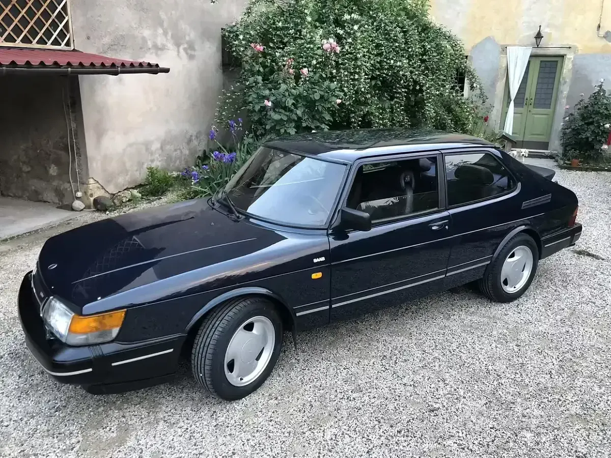 Usata Saab 900 141 CV (103 kW) 1991 Blu Coupé