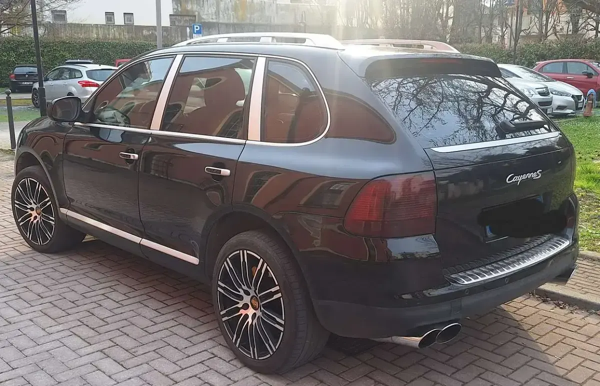 Usata Porsche Cayenne 250 CV (183 kW) 2005 Nero SUV