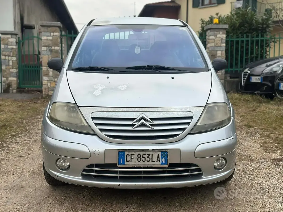 Usata Citroën C3 Exclusive 60 CV (44 kW) 2003 Grigio Berlina