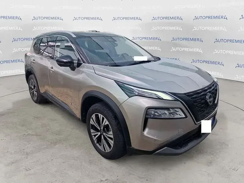 Usata Nissan X-Trail Tekna 204 CV (150 kW) 2023 Grigio SUV
