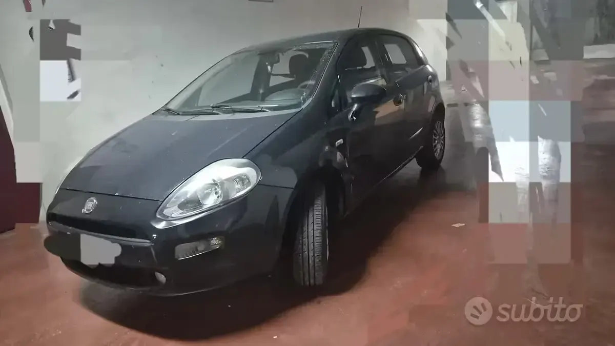 Usata Fiat Punto 77 CV (56 kW) 2017 Blu Utilitaria