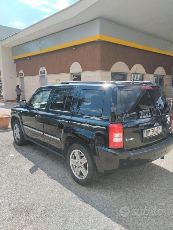 Nero Usata 2008 Jeep Patriot SUV | 4500 € (Buon prezzo) - Immagine 1/3