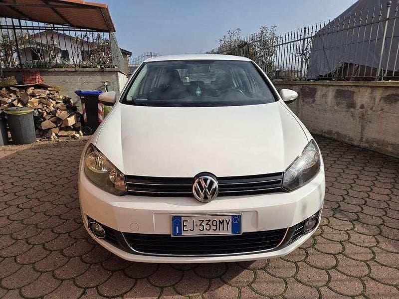 Usata VW Golf VI Highline 105 CV (77 kW) 2011 Bianco Utilitaria