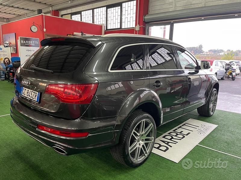 Usata Audi Q7 Exclusive 500 CV (367 kW) 2010 Grigio SUV