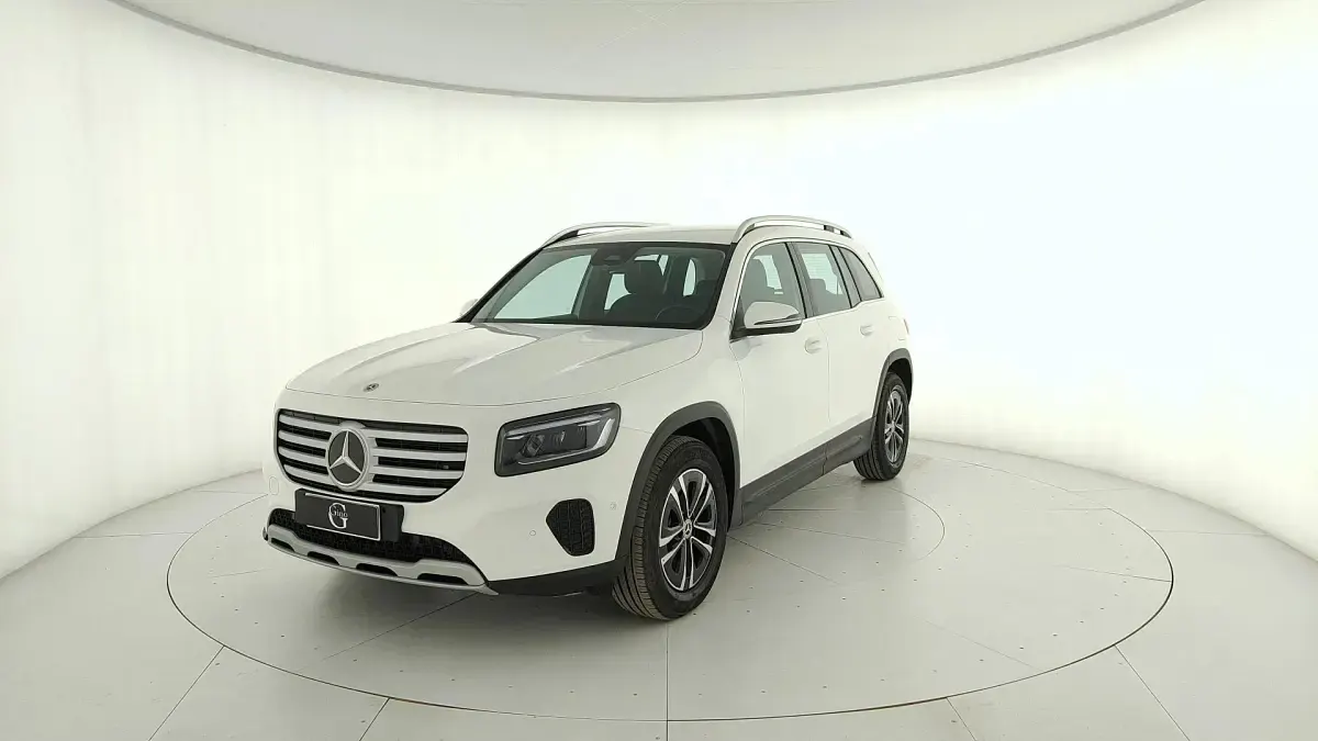 Usata Mercedes GLB180 Advanced 116 CV (85 kW) 2025 SUV