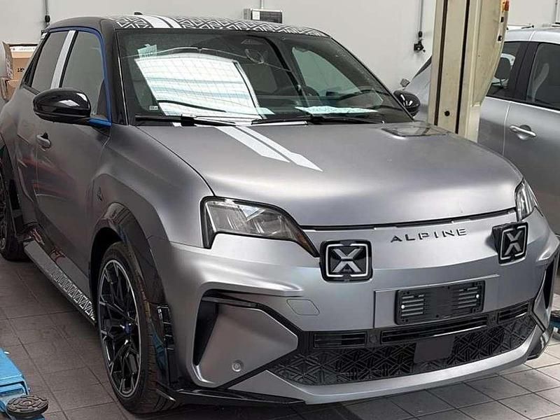 Usata Alpine A290 77 kW (106 CV) 2025 Grigio Utilitaria