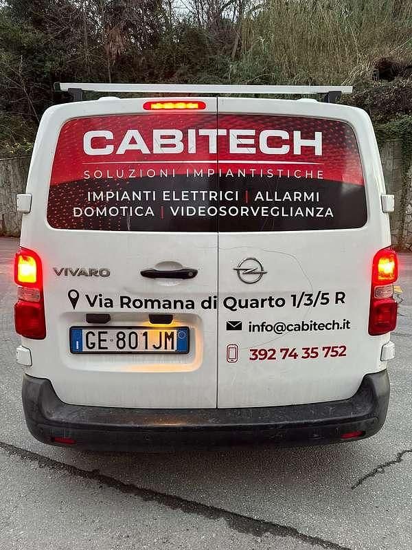 Usata Opel Vivaro 120 CV (88 kW) 2024 Bianco Monovolume