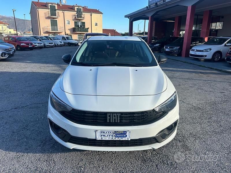 Usata Fiat Tipo Business 95 CV (69 kW) 2021 Bianco Berlina