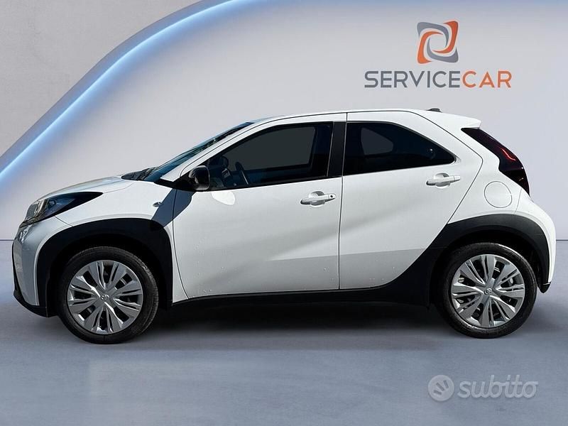 Usata Toyota Aygo X Active 72 CV (52 kW) 2024 Bianco SUV