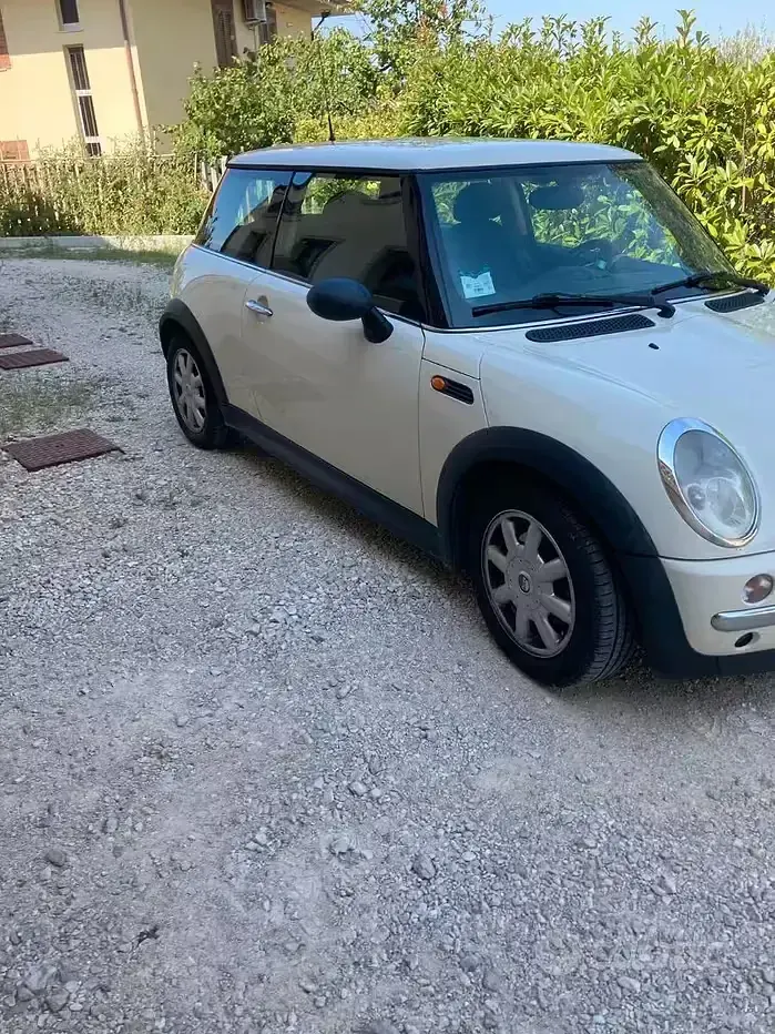 Usata Mini One D 75 CV (55 kW) 2004 Utilitaria