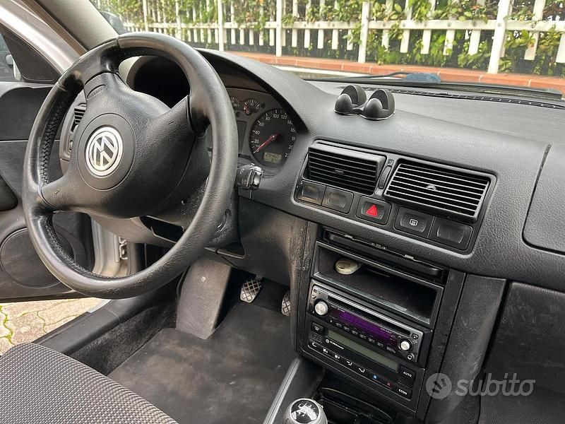 Usata VW Golf III 90 CV (66 kW) 1999 Grigio Berlina