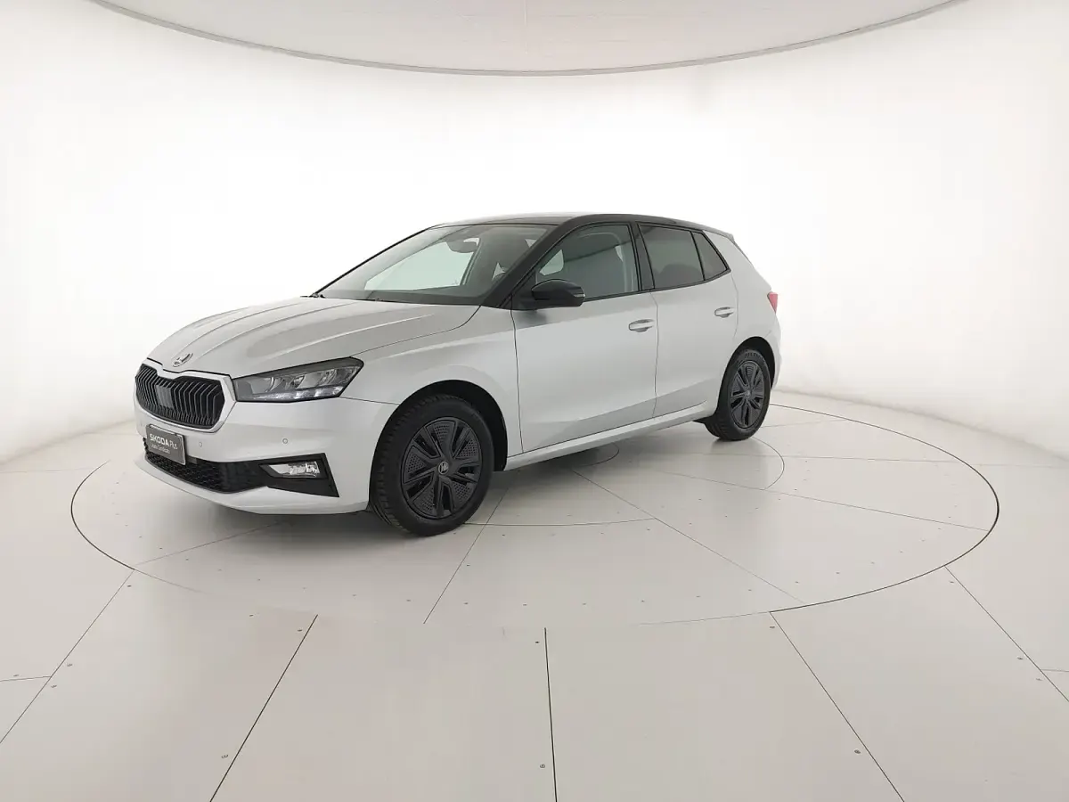 Käytetty Skoda Fabia 95 HP (69 kW) 2025 Viistoperä
