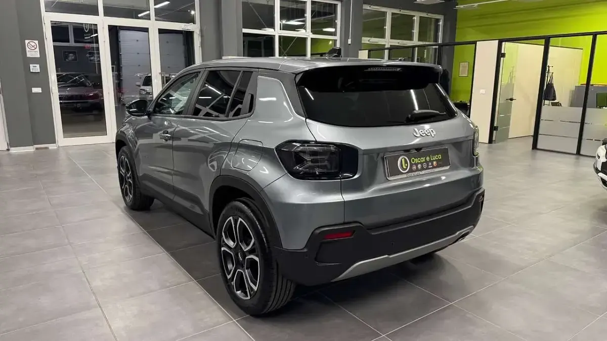 Usata Jeep Avenger Summit 109 CV (80 kW) 2025 Other SUV