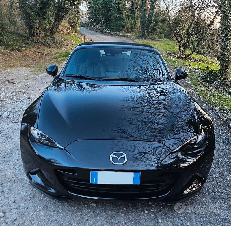 Usata Mazda MX5 160 CV (117 kW) 2018 Nero Cabrio