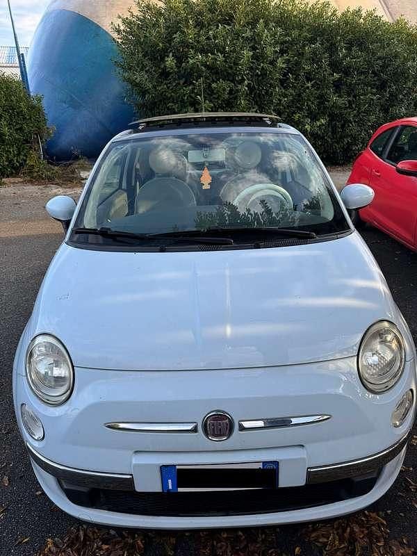Usata Fiat 500 Lounge 101 CV (74 kW) 2007 Blu/azzurro Utilitaria