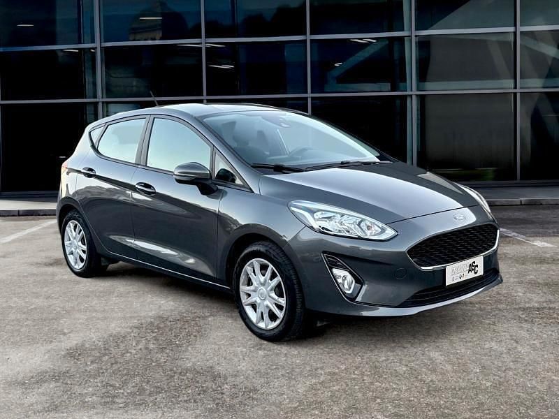 Usata Ford Fiesta 86 CV (63 kW) 2019 Giallo Berlina