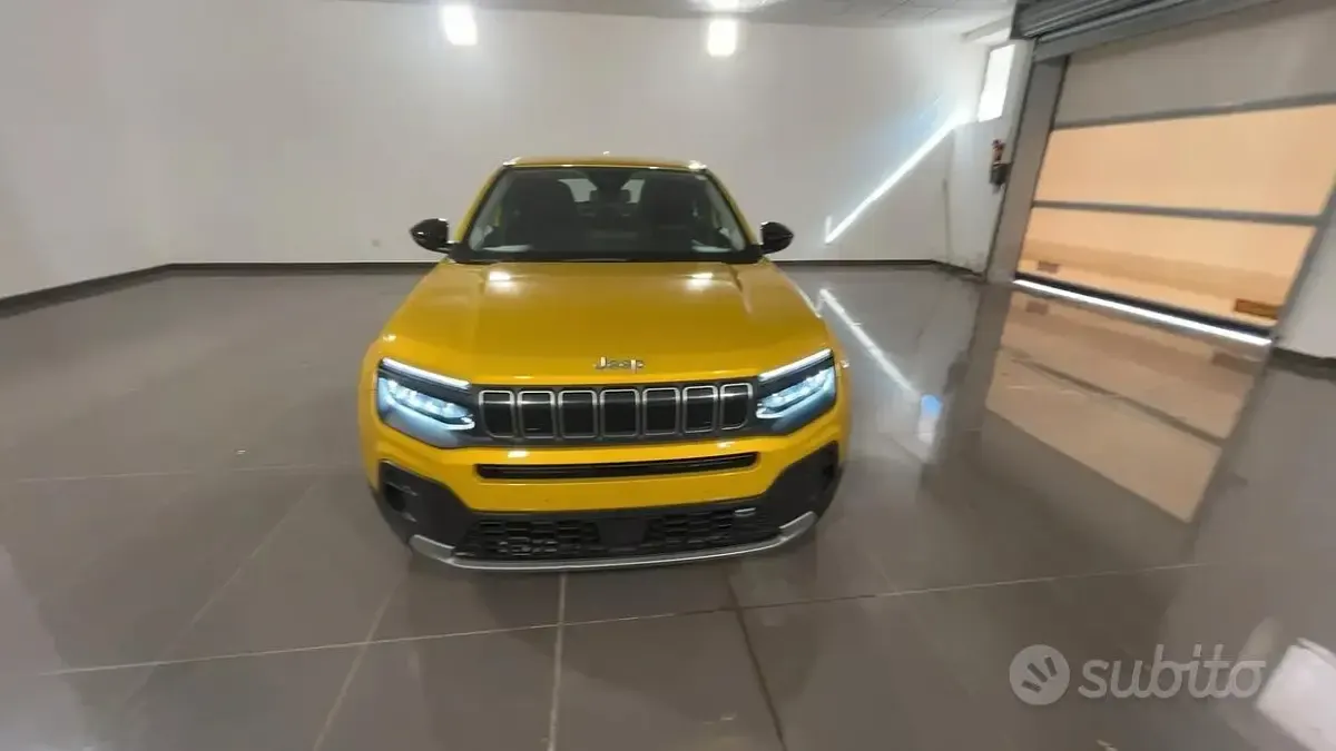 Usata Jeep Avenger Altitude 101 CV (74 kW) 2024 Giallo SUV