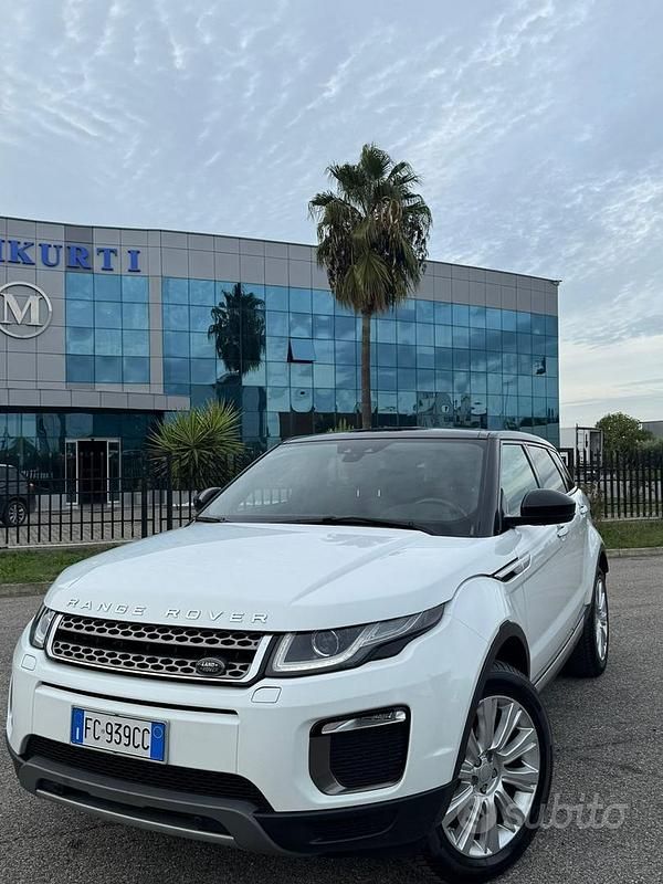 Bianco Usata 2015 Land Rover Range Rover evoque SUV | 13.999 € (Molto cara) - Immagine 1/4