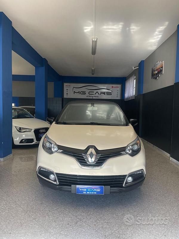 Usata Renault Captur 90 CV (66 kW) 2013 Bianco SUV
