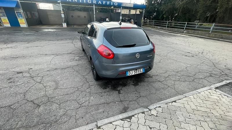 Usata Fiat Bravo Active 120 CV (88 kW) 2007 Blu/azzurro Utilitaria