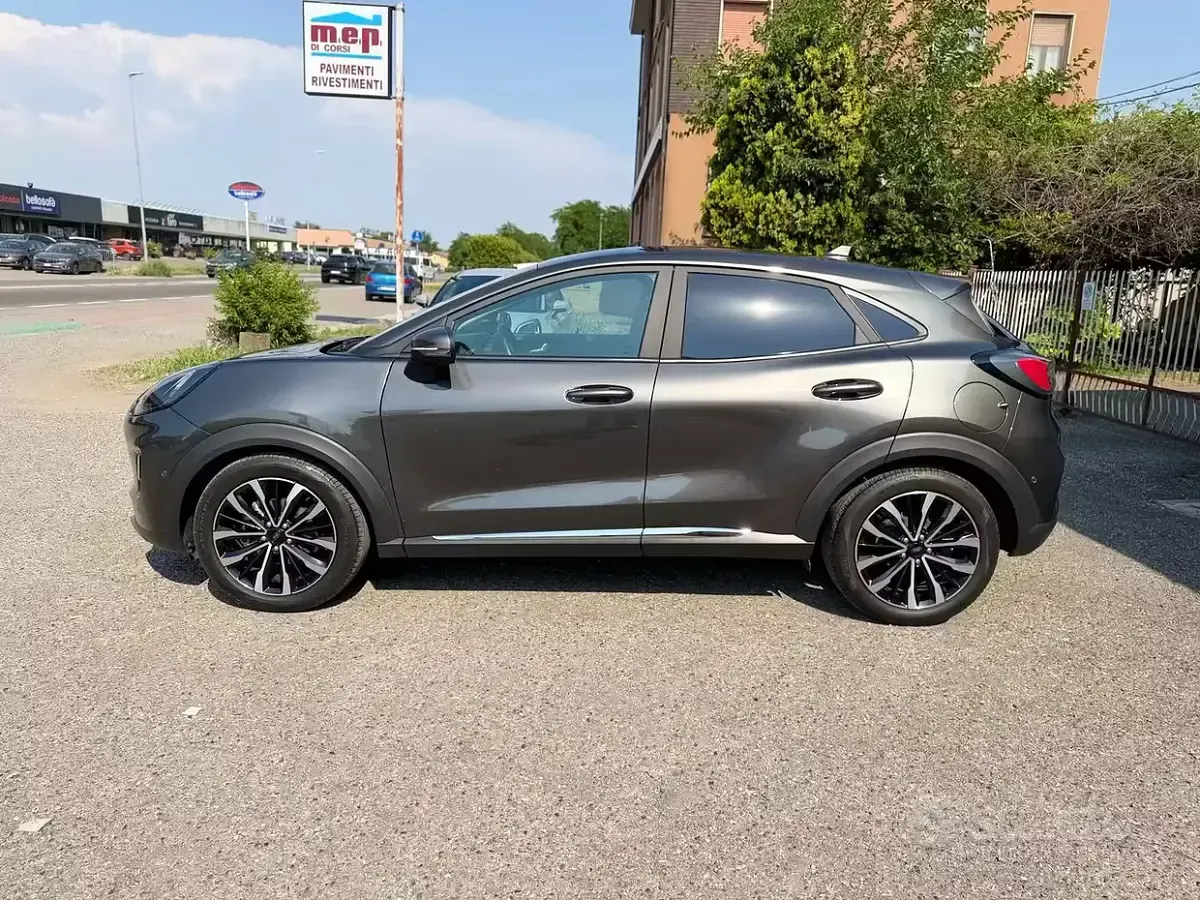 Usata Ford Puma Titanium X 125 CV (91 kW) 2024 Grigio SUV